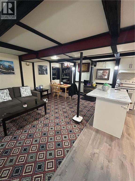 Building Photo - 34 Ranchdale Dr