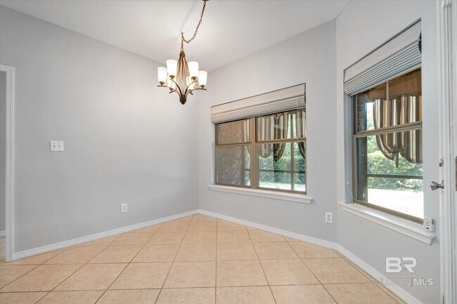 Building Photo - 257 Falls Creek St