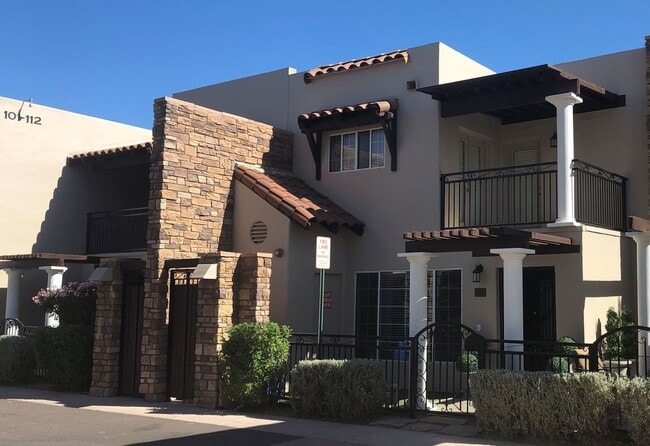 Interior Photo - Valencia