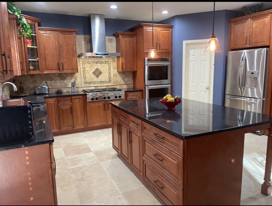 Cocina del chef - 4705 Lantern Ct
