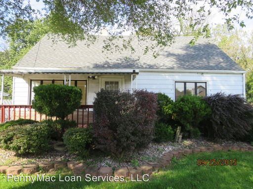 Primary Photo - 9344 Sayre Ave