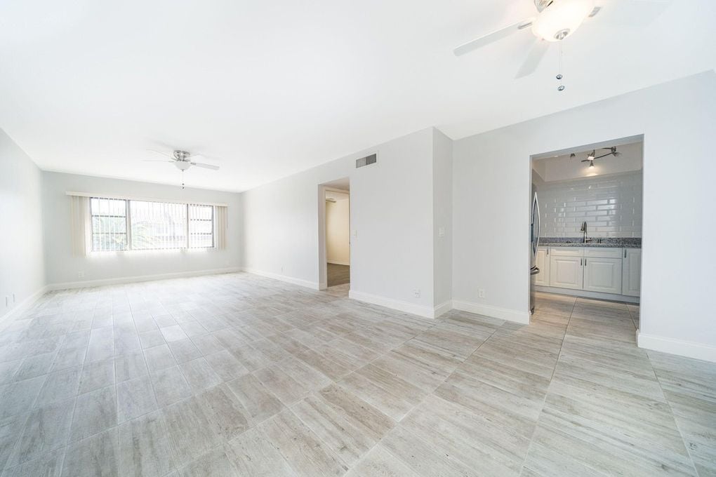 665 Enfield St, Boca Raton, FL 33487 Condo for Rent in Boca Raton, FL