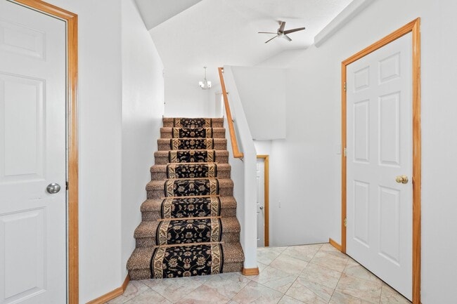 Building Photo - 4 bedroom 3 bath home with 3 car garage in Cheney