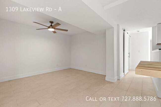 Foto del edificio - 1309 Lakeview Rd