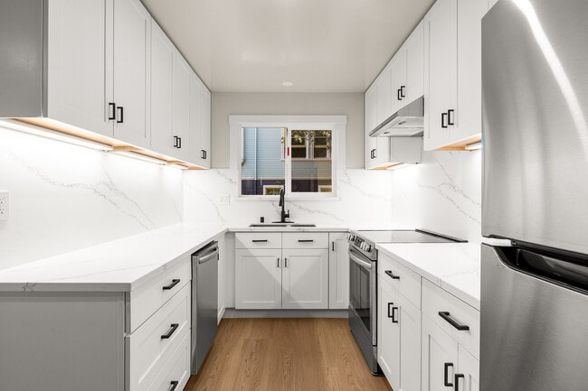 Building Photo - 509 Leibrandt Ave