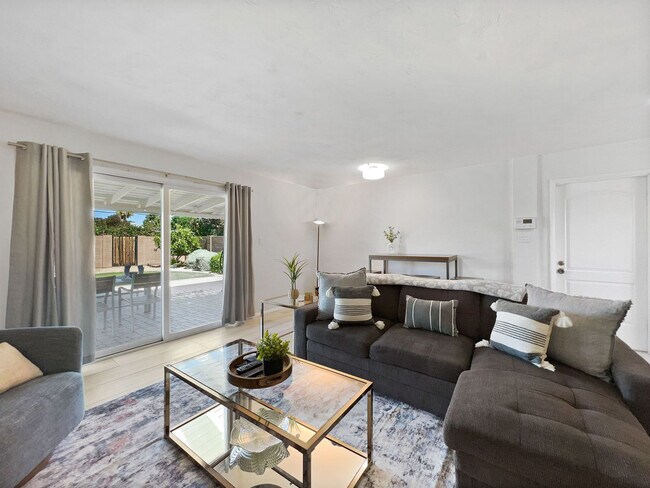 Foto del edificio - 7514 E Hazelwood St