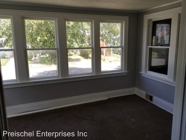 Foto del edificio - 3 br, 1 bath House - 103 Millicent Ave.
