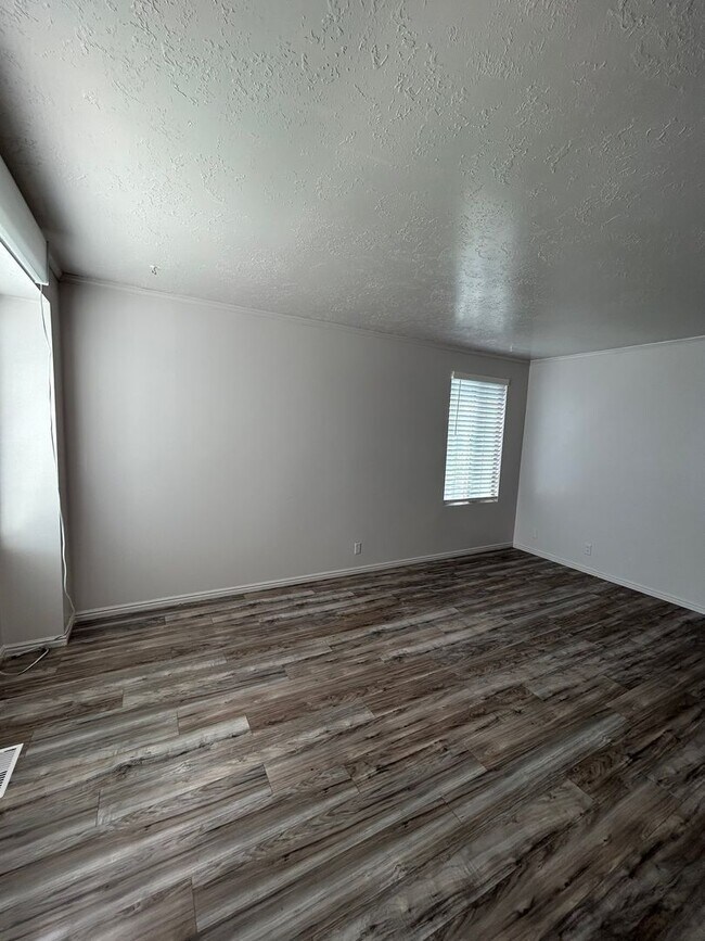 Foto del edificio - 4 Bedroom 2 Bathroom Home West Jordan,Utah