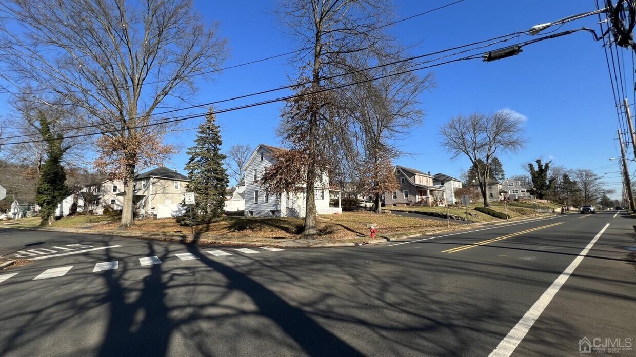 298 Greenbrook Rd, North Plainfield, NJ 07060 House Rental in North