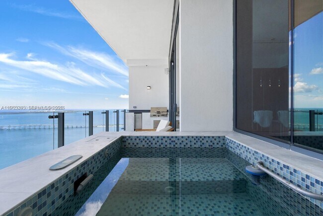 Foto del edificio - 1451 Brickell Ave