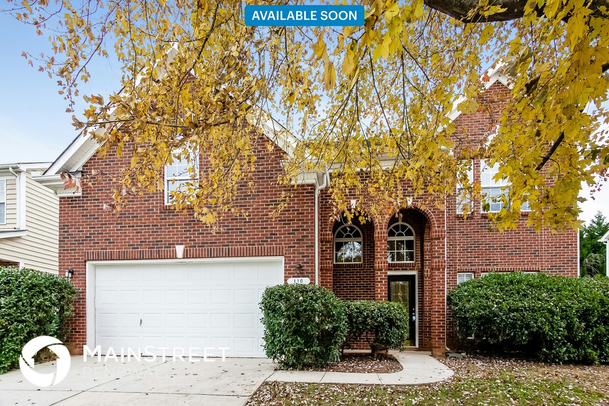Primary Photo - 110 Poplar Woods Dr