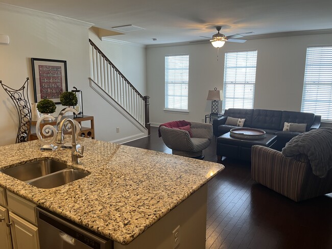 kitchen opens up to living room - 519 Gateway Ct