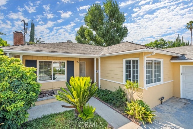 Building Photo - 7721 Oakdale Ave