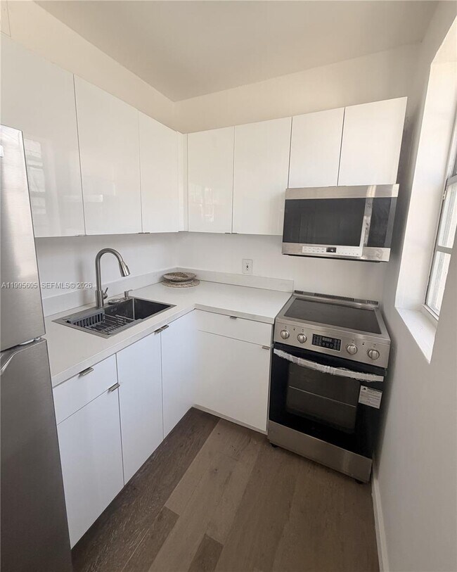 Foto del edificio - 605 Euclid Ave