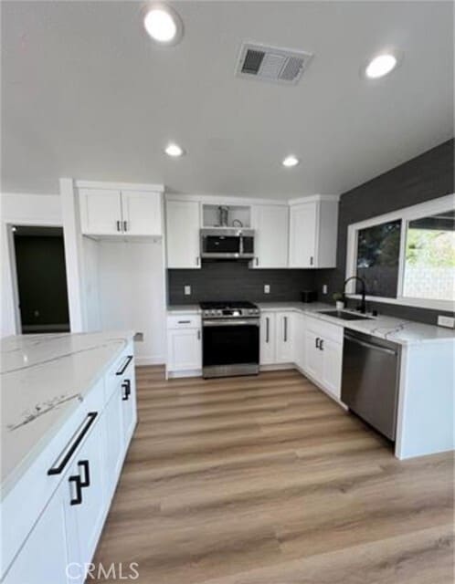 Building Photo - 3623 W Ave K 10