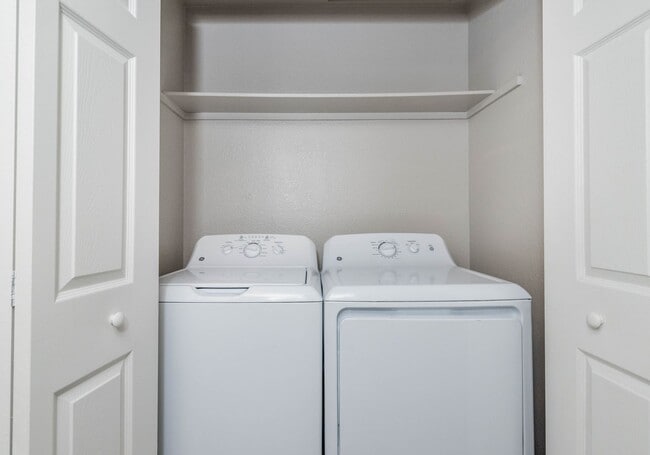 Interior Photo - River Run Apartments