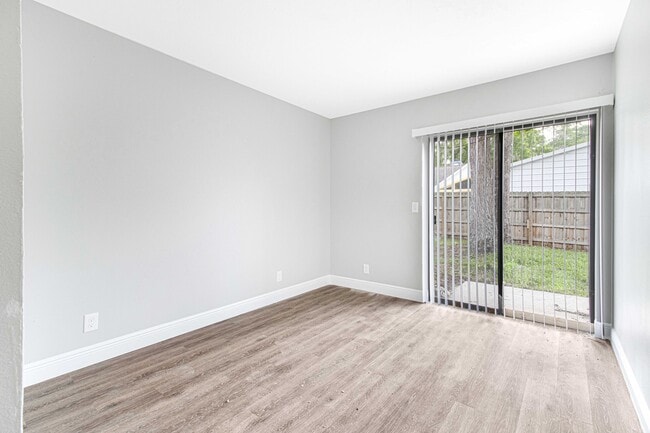 Foto del edificio - 4111 SE 22nd Ave
