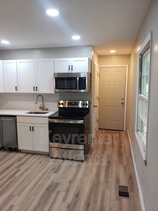 Building Photo - 3757 Clovis Ct NW