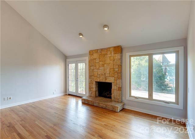 Foto del edificio - 315 Settlers Ln