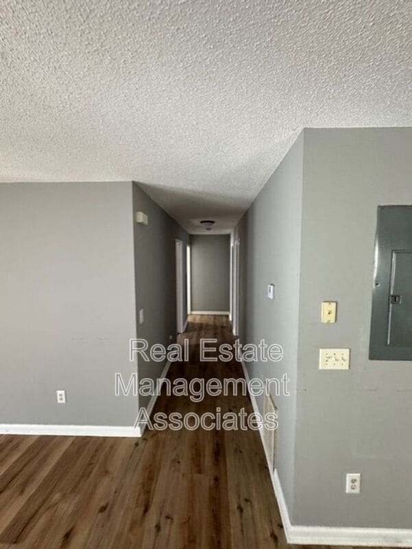 Foto del edificio - 424 N 8th St