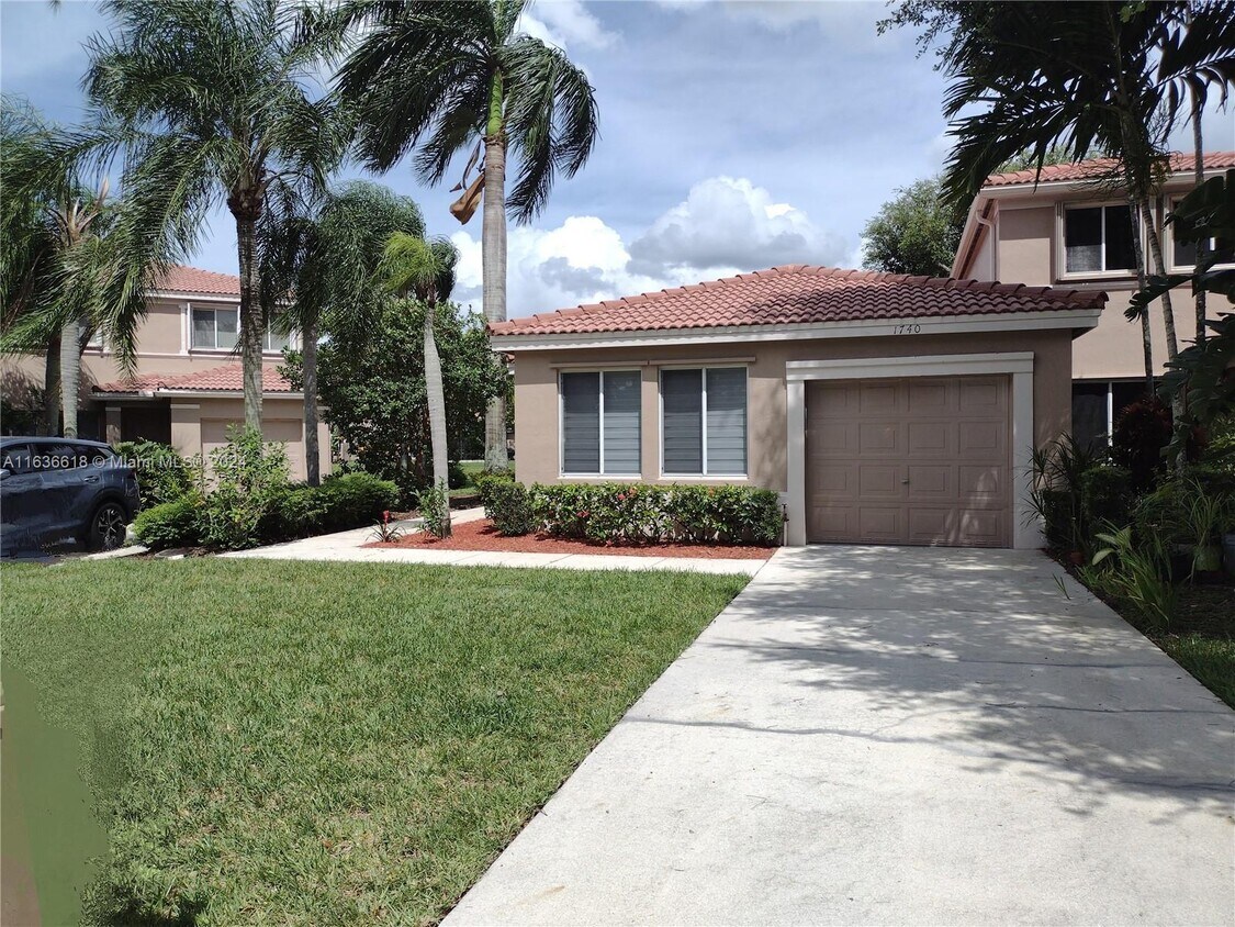 Foto principal - 1740 SW 110th Terrace