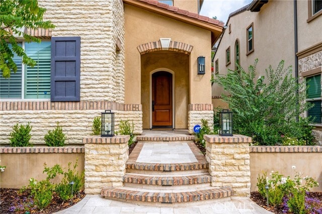 Building Photo - 1081 Summit Oak Dr