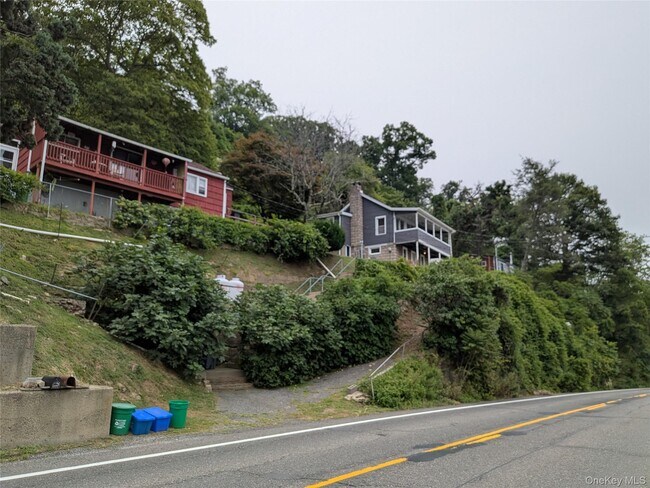 Foto del edificio - 805 N Liberty Dr