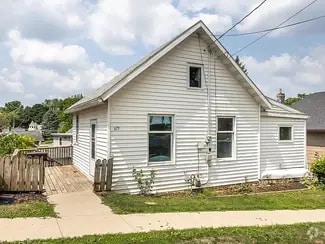 Building Photo - 675 Needham Pl