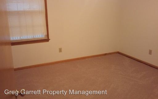 Building Photo - 600 Tabb Lakes Dr