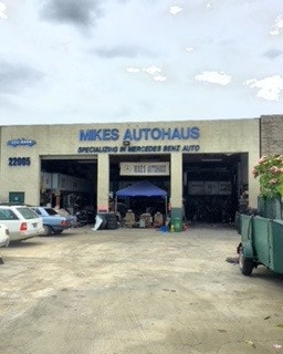Primary Photo - Mikes Autohaus - Auto Shop