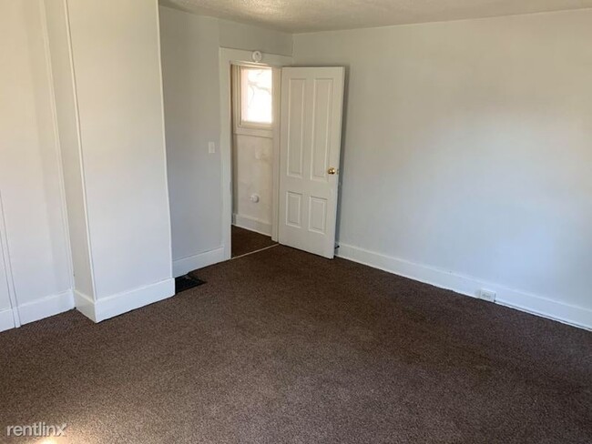 Building Photo - 1 br, 1 bath Apartment - 1217 N Ellis St