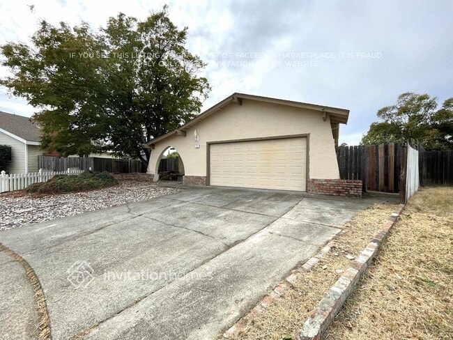 Building Photo - 1127 Cormorant Pl