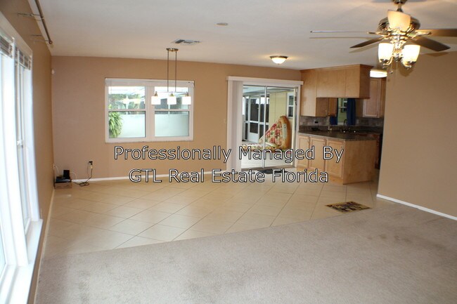 Building Photo - 5053 Palmetto St