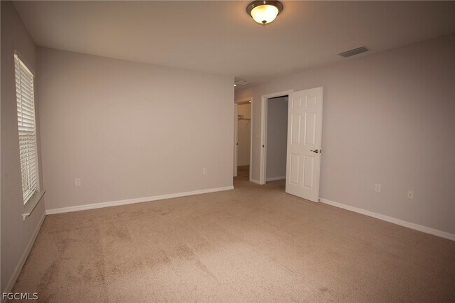 Foto del edificio - 3883 Tilbor Circle