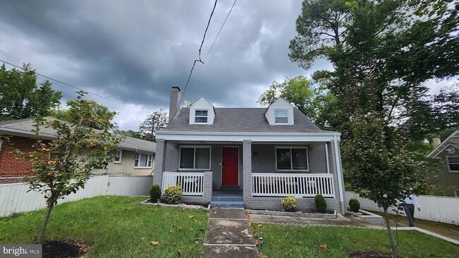 Building Photo - 6223 58th Ave