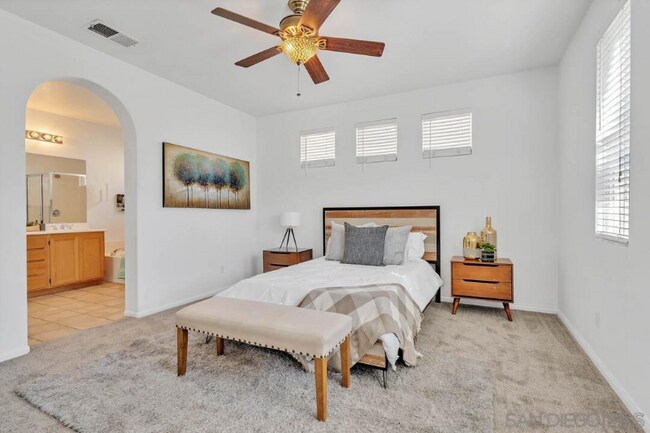 Foto del edificio - 916 Teatro Cir