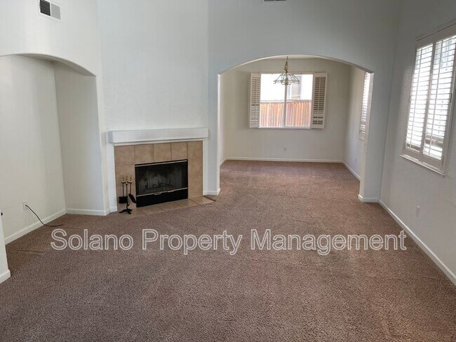 Foto del edificio - 722 Trout Ct