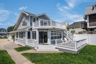 Building Photo - 153 Shore Rd