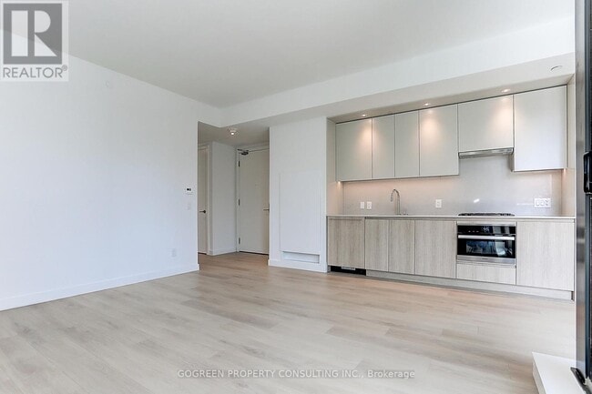 Photo du bâtiment - 81 Wellesley St E