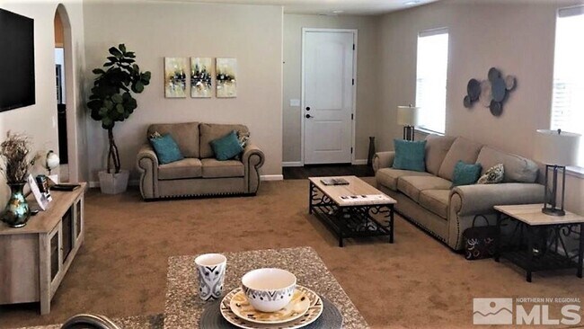 Foto del edificio - 4526 Madison Rd