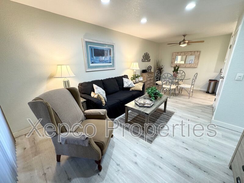 Foto principal - 2820 N Arcadia Ct