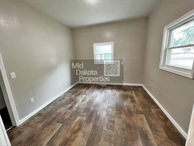 Foto del edificio - 404 S Minnesota St