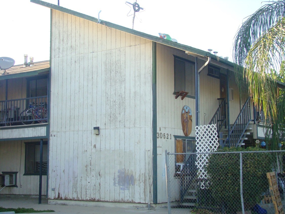 Primary Photo - 30621 Ivy Rd