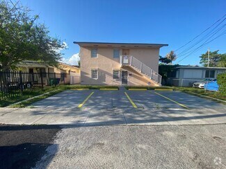 Building Photo - 4782 NW Flagler Ter