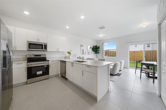 Building Photo - 19448 SW 338th St