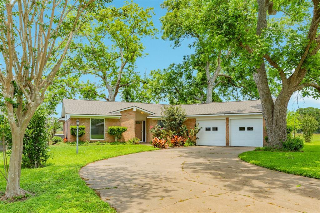 Primary Photo - 438 Wellshire Dr