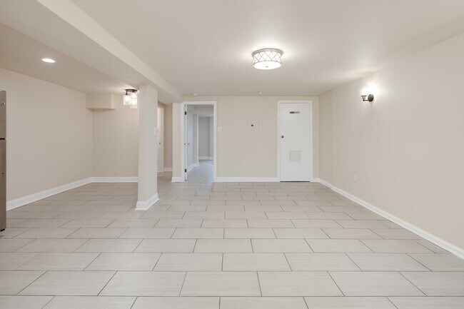 Foto del edificio - 224 Upshur St NW