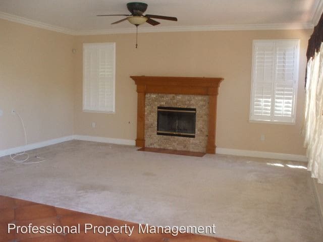 Building Photo - 4 br, 3.5 bath House - 8152 Damico Dr.
