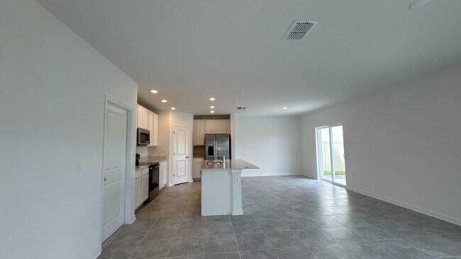 Foto del edificio - 3430 Howell Dr