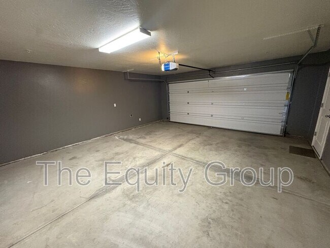 Foto del edificio - 2113 N Highland St